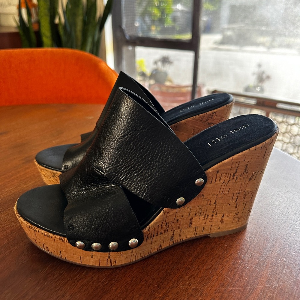 New with box Nine West Wedges